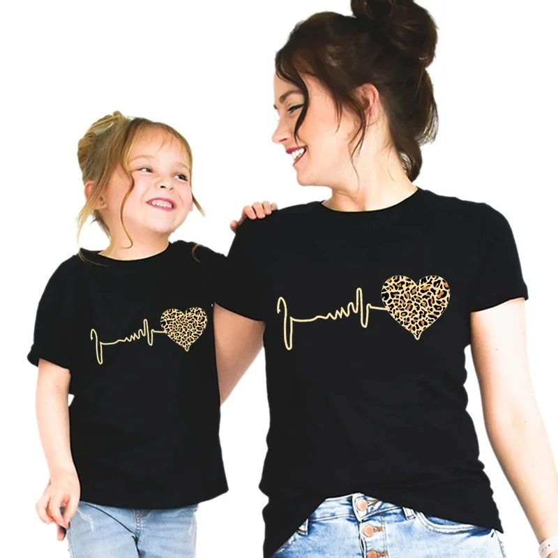 Plant Parent T Shirt - เสื้อยืดลายหัวใจเสือดาวสำหรับครอบครัว แม่ลูก เสื้อแขนสั้น ชุดแม่ลูก เสื้อยืดฤดูร้อนสำหรับแม่และลูกสาว