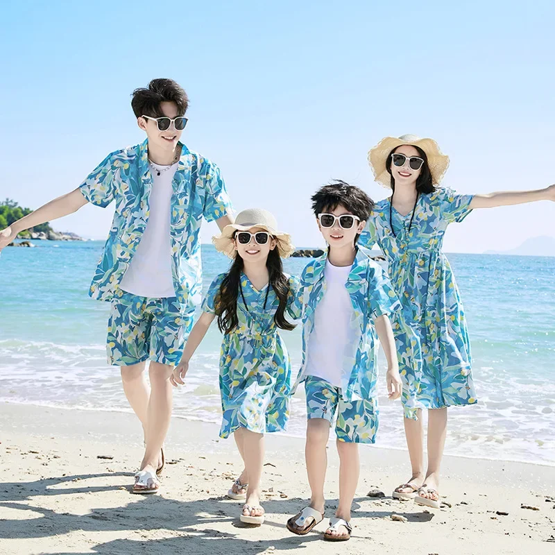 Plant Parent Free - ชุดเสื้อคู่พ่อแม่ลูก ชุดเที่ยวทะเล ชุดครอบครัว ชุดแม่ลูก ชุดคู่รัก ชุดเดรสเด็กผู้หญิง